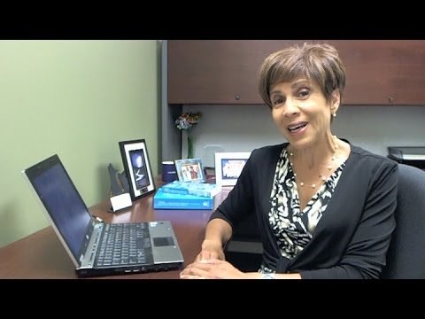 Difference Between Nurse Practitioners and Physician’s Assistants — Dr. Jackie Stiff — UHC TV